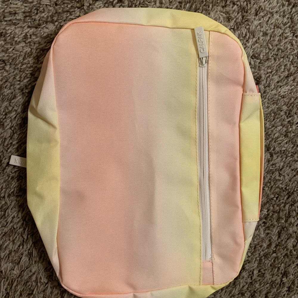 Calpak Travel Set - Picture 7 of 7